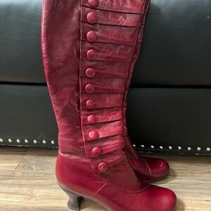 Miz Mooz Dark Red Buttoned Heeled Boots